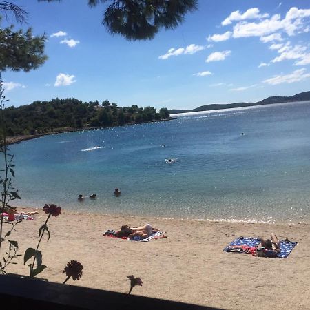 Apartmani Nikica Drage Bagian luar foto