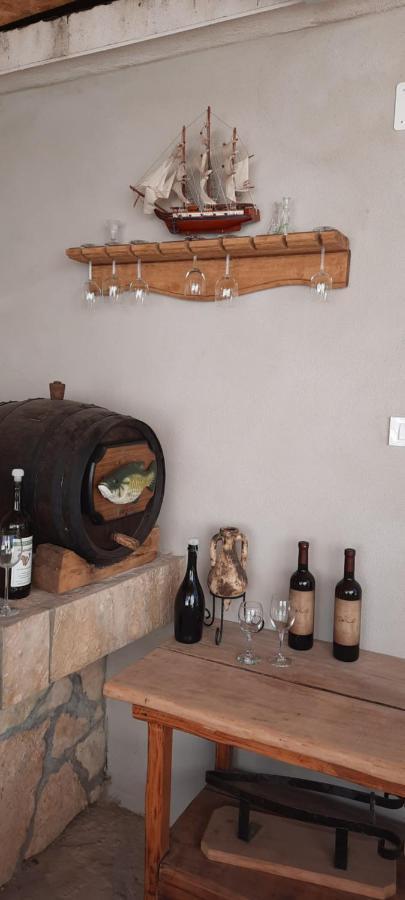 Apartmani Nikica Drage Bagian luar foto